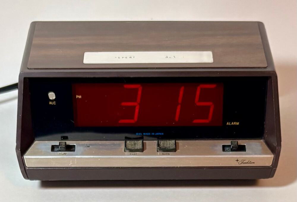 Vintage 1970s Sears Tradition 47198 Red LED Digital Alarm Clock - WORKS